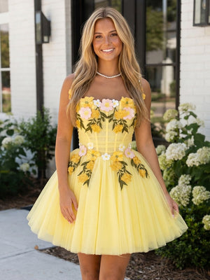 Tulle Corset Strapless Ruched 3D Flowers Homecoming Dresses