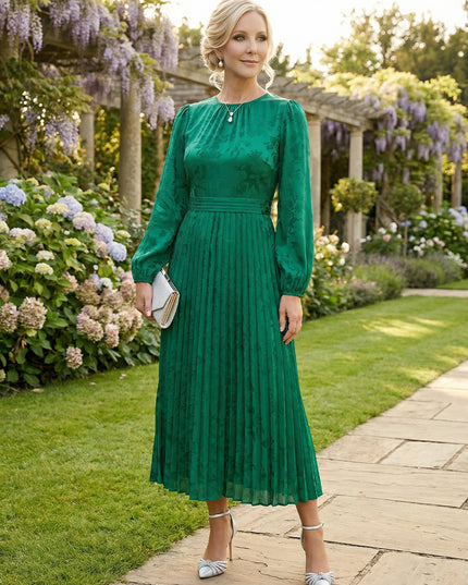 Mother of the Bride & Groom Dress A Line Corset Pleats Scoop Neck Chiffon