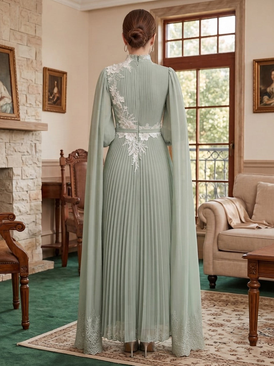 Chiffon A Line High Neck Lace Applique Pleated Mother of the Bride Dresses
