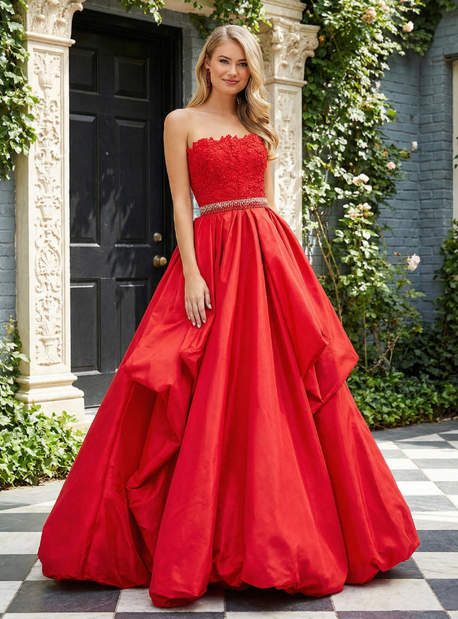 Satin Strapless Beading Prom Dresses with Lace Appliques