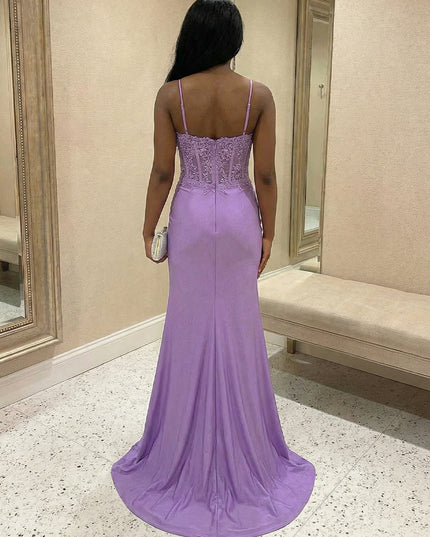 Lace Appliques Spaghetti Straps Mermaid V Neck Prom Dresses with Slit
