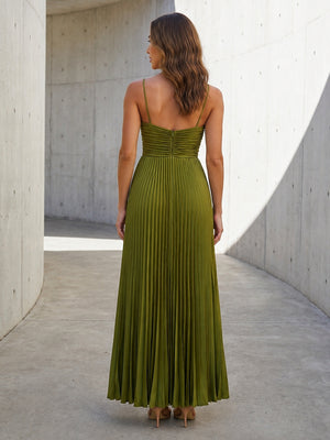 Chiffon A Line V Neck Pleats Spaghetti Straps Formal Dresses