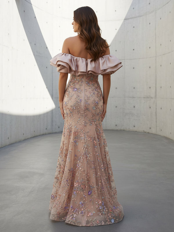 Tulle A Line Off the Shoulder Ruffles Lace Appliques Formal Dresses