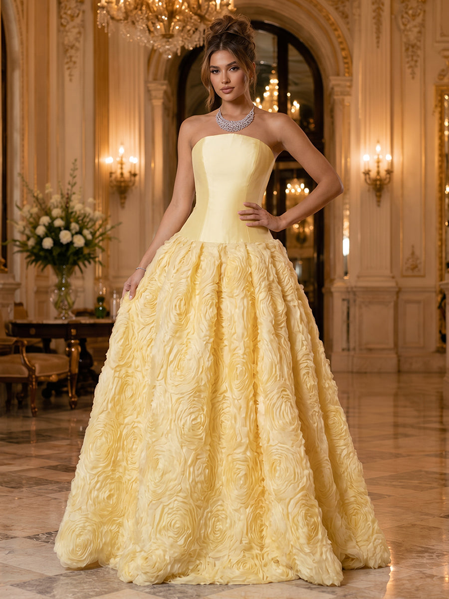 3D Flower Appliques A Line Strapless Pleats Ruched Evening Dresses