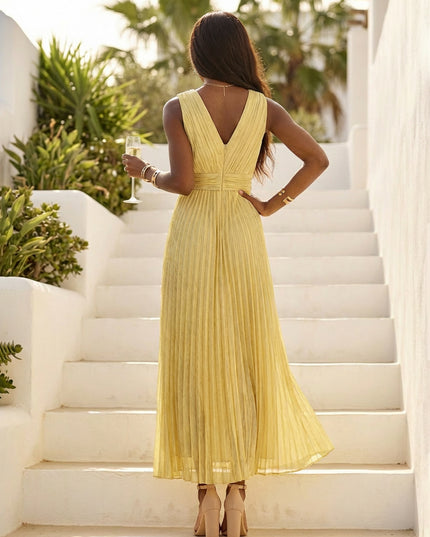 Chiffon V Neck Pleated Wedding Guest Dresses