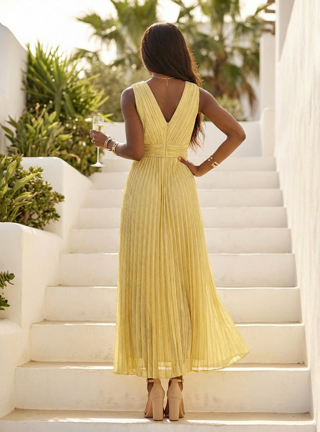 Chiffon V Neck Pleated Wedding Guest Dresses