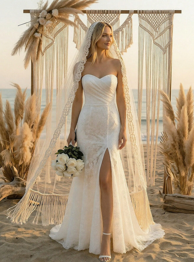 Laces Mermaid Strapless Long Wedding Dresses