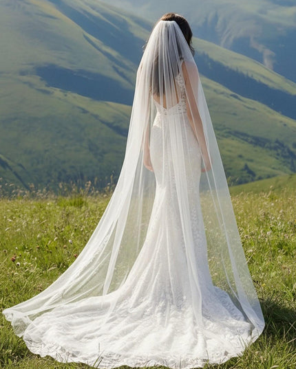 Laces Mermaid Halter Long Wedding Dresses