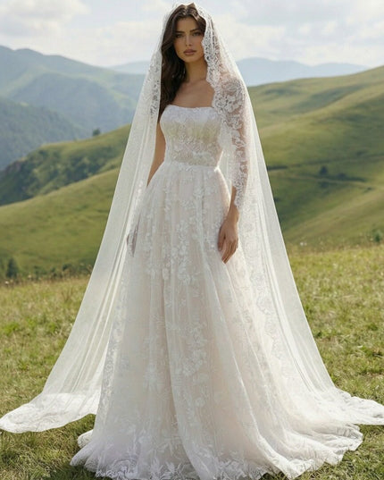 Laces A Line Strapless Long Wedding Dresses