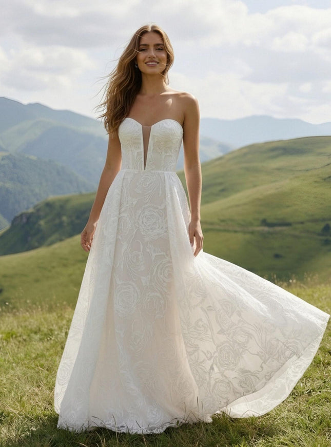 Laces A Line Strapless Long Wedding Dresses