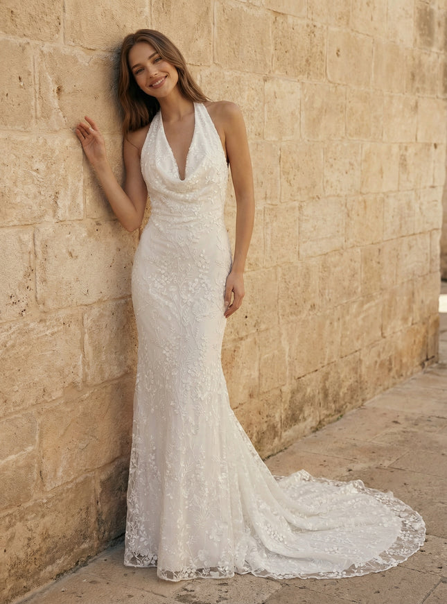 Laces Mermaid Halter Long Wedding Dresses