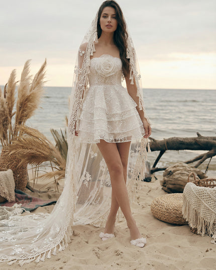 Laces A Line Strapless Short Wedding Dresses