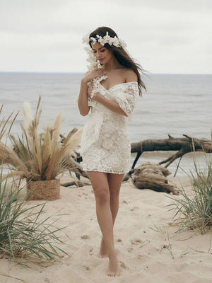 Laces Bodycon Off the Shoulder Short Wedding Dresses
