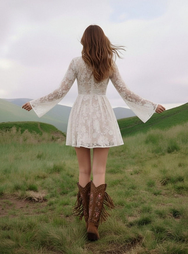 Laces A Line V Neck Short Wedding Dresses