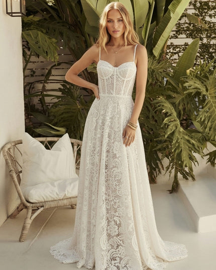 Laces A Line Spaghetti Straps Long Wedding Dresses