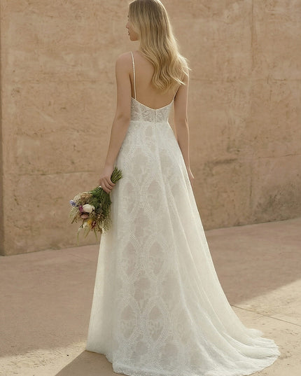 Laces A Line Spaghetti Straps Long Wedding Dresses