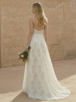 Laces A Line Spaghetti Straps Long Wedding Dresses