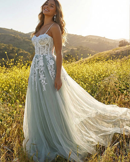 Lace Applique Sweetheart A Line Spaghetti Straps Wedding Dresses