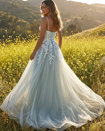 Lace Applique Sweetheart A Line Spaghetti Straps Wedding Dresses
