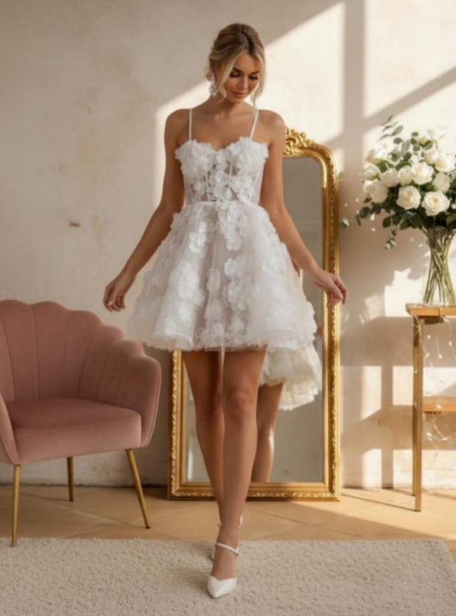 Spaghetti Straps Short Wedding Dresses Lace Appliques