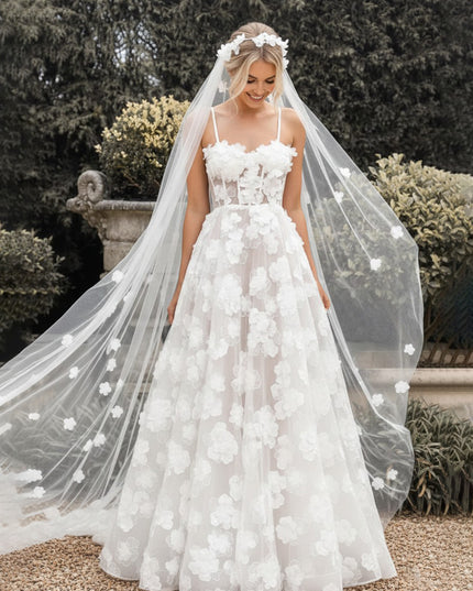 Spaghetti Straps Wedding Dresses Lace Appliques