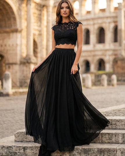 Tulle A Line Round Neck Long Wedding Dresses