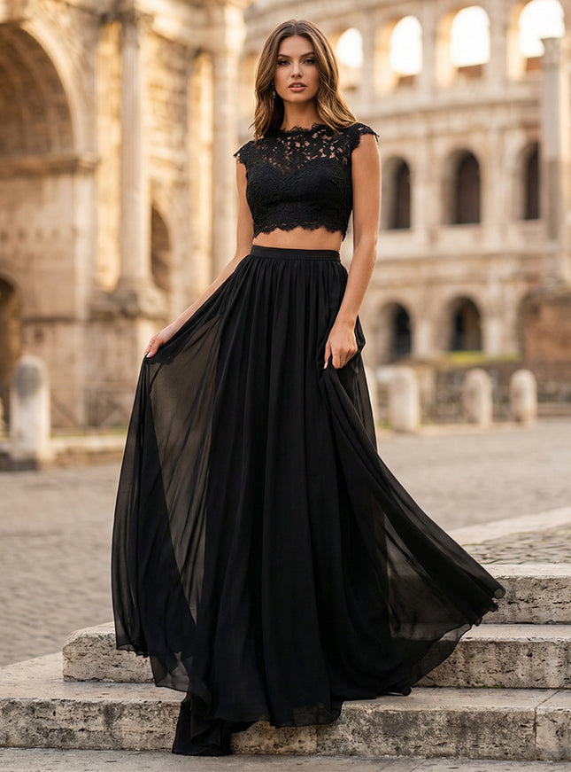 Tulle A Line Round Neck Long Wedding Dresses