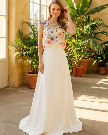 Jewel Neck Lace Appliques A-Line Satin Wedding Dresses with 3D Flower