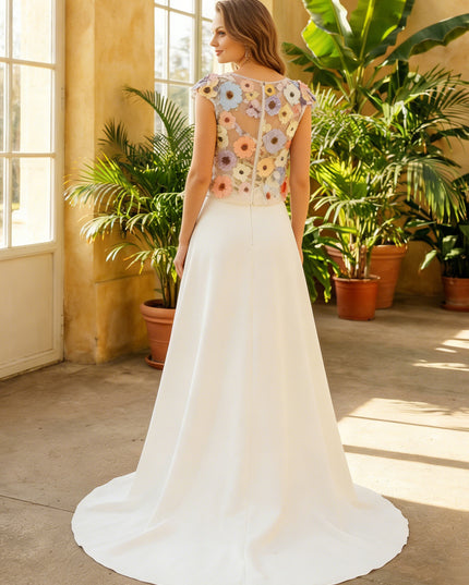 Jewel Neck Lace Appliques A-Line Satin Wedding Dresses with 3D Flower