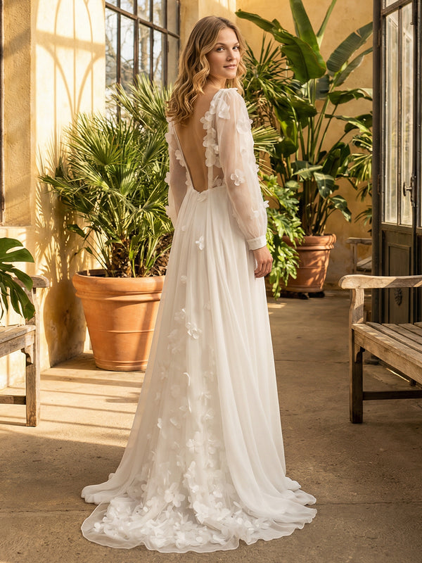 Lace Appliques Jewel Neck A-Line Long Wedding Dresses with 3D Flower