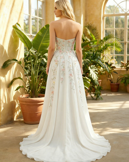 Strapless Lace Appliques Sweetheart A-Line Wedding Dresses