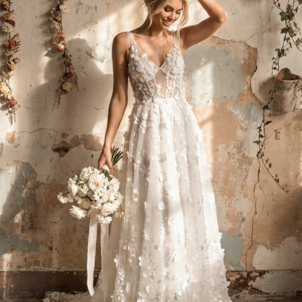 Collection image for: Laces Wedding Dresses
